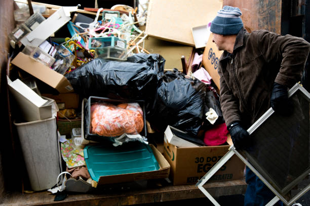 Best Garage Cleanout  in Dyersburg, TN